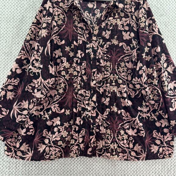 Catherines Top Women 3X Black Pink Floral Pleated Button Up Long Sleeve Collared - Picture 4 of 12